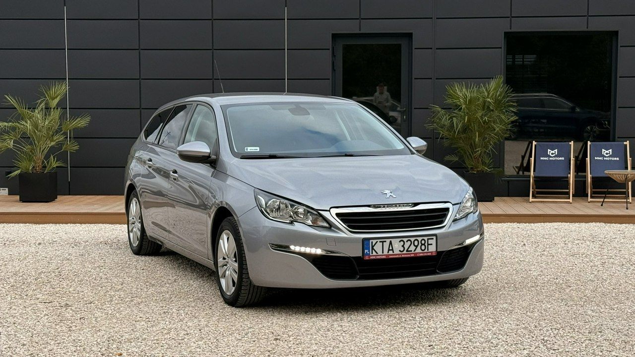 1.2 benzyna 130km, Salon PL, Serwis
