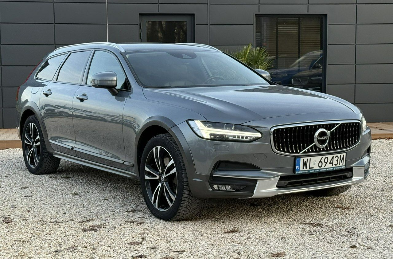 Volvo V90 CC D5 SCR AWD Pro aut, Salon Polska! 1 właściciel!