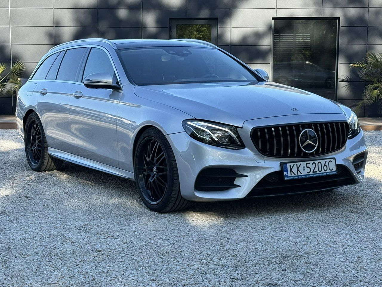 E 400 4-Matic 9G-TRONIC, Panorama, FV!