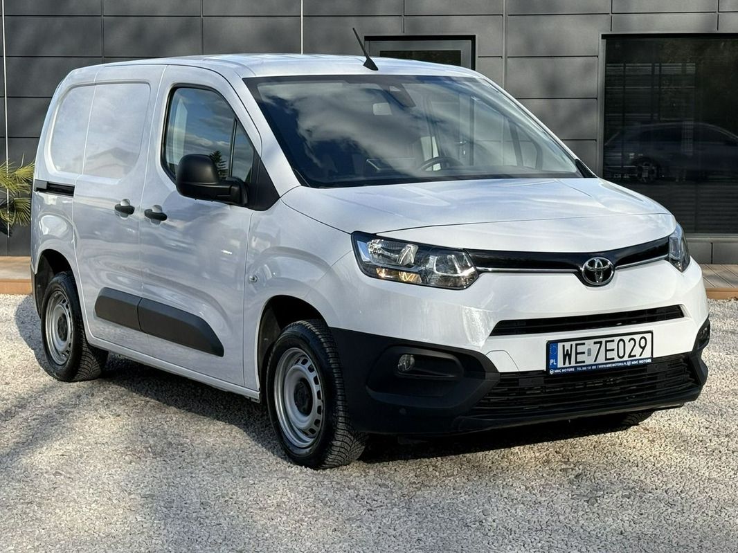 1.5 D-4D Long 2,4t Acitve 130KM, Salon PL, Serwis, Iwł, FV23%